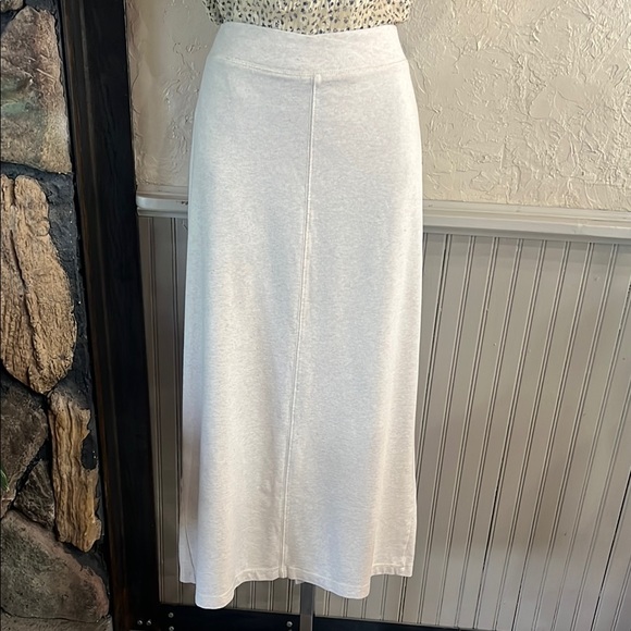 J. Jill Dresses & Skirts - J. Jill White Ribbed A-Line Maxi Skirt